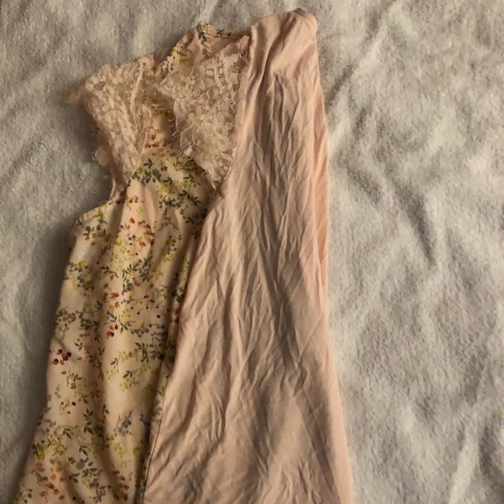 Flowers n lace top